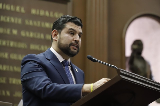 Octavio Ocampo propone que reformas a la UNIMICH sean consultadas  con la Comunidad Nicolaíta  