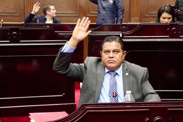 Con la desaparición de órganos autónomos se desmantela al Estado:  Dip. Santiago Sánchez Bautista 