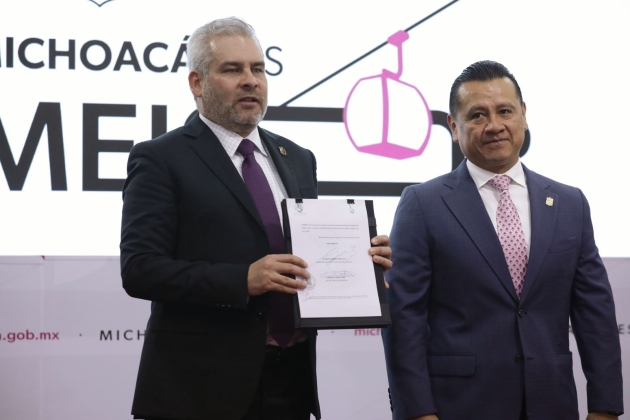 Firma Ramírez Bedolla decreto para comité evaluador de jueces y magistrados 