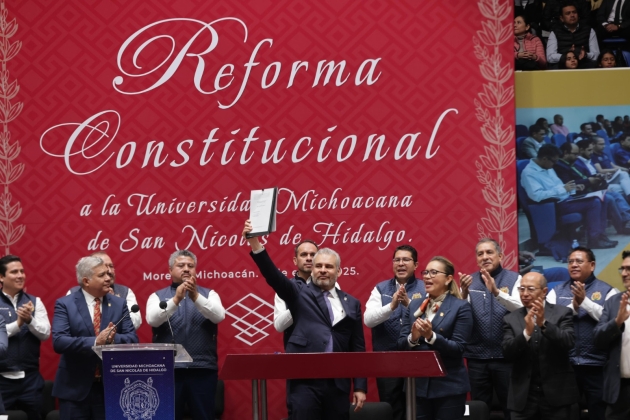 Julio Arreola Respalda la Reforma Histórica de la UMSNH 