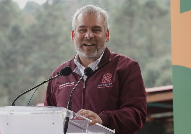 Planta de secado de leche en Jiquilpan generará más de 400 empleos: Ramírez Bedolla 
