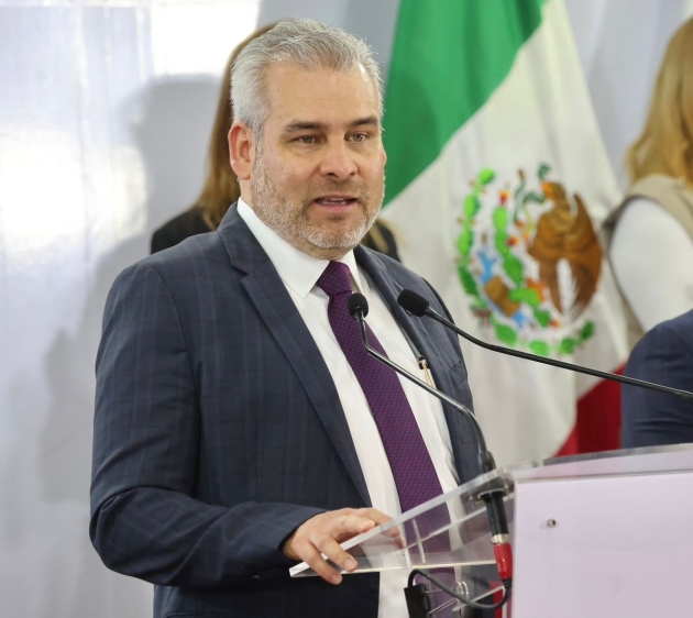 Paso superior vehicular de Villas del Pedregal con 73 % de avance: Ramírez Bedolla 