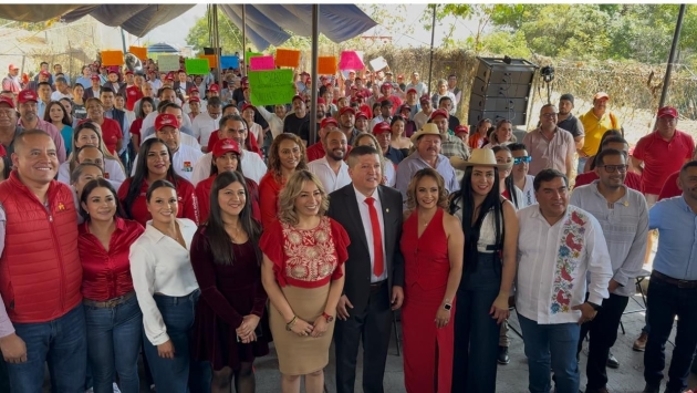 Inaugura Vicente Gómez Núñez su Casa Enlace en Tacámbaro 