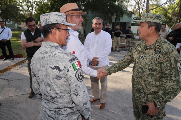 Encabeza Ramírez Bedolla reunión de seguridad en Apatzingán 