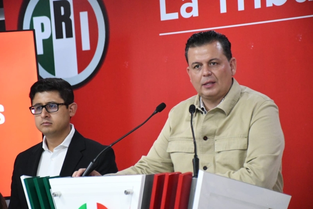 Debilitamiento institucional en México es por “narcopolíticos”, acusa Guillermo Valencia 