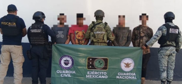 Asegurados cuatro presuntos integrantes de célula criminal, tres extranjeros: SSP 