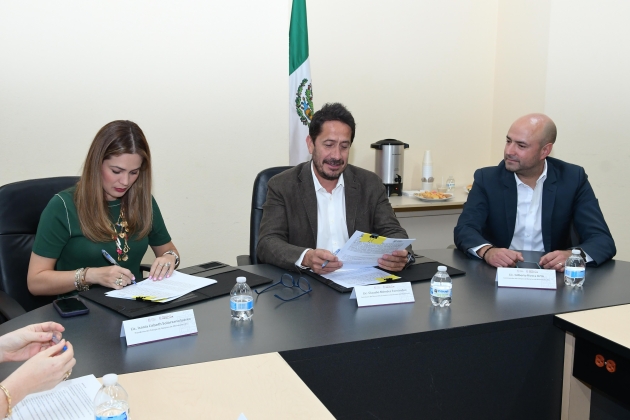 Convenio con Colegio de Notarios facilitará constitución de empresas: Sedeco 