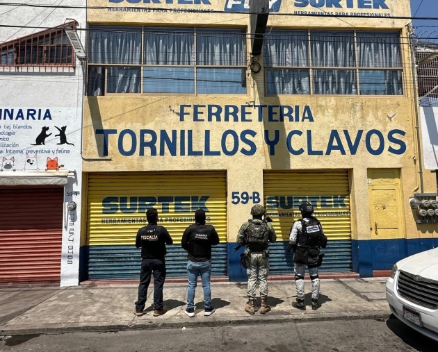 Asegura FGE más de mil 600 dosis de narcótico en dos cateos realizados en Morelia; hay dos detenidos 