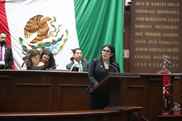 Reconocer la educación en casa : Diputada Vanhe Caratachea 