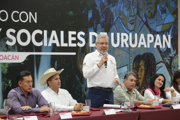 Ramírez Bedolla y sector productivo de Uruapan revisan avances de obra y seguridad 