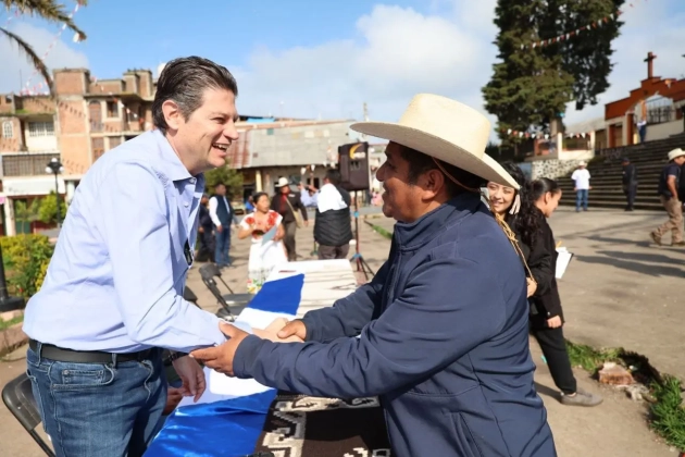 Alfonso Martínez abre las puertas de Morelia a artesanías de la Meseta Purépecha afirma  