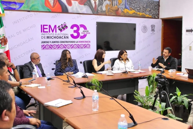 Participa Yankel Benítez en Comisión Electoral de atención a San Miguel del Monte 