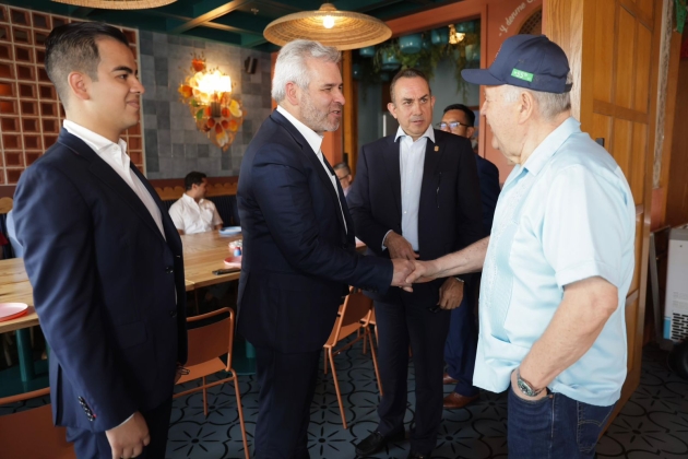 Ramírez Bedolla el Gobernador de Michoacán promueve inversión a empresarios hispanos de Illinois USA