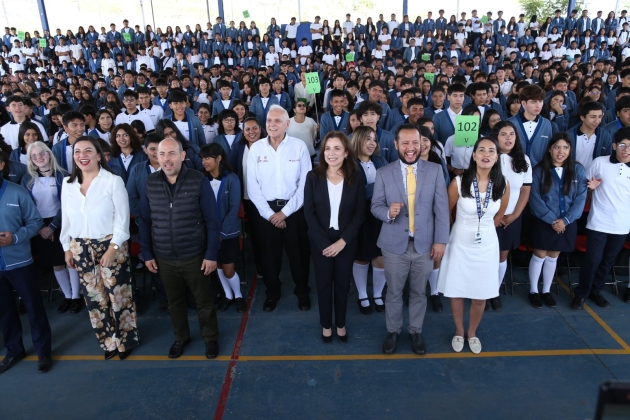 Participa Fiscalía General en la Feria “Ola Disidente: Mi Cuerpo, Mis Derechos”, en el Colegio de Bachilleres plantel Tarímbaro