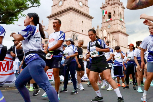 Vibrante jornada deportiva en la Carrera Atlética 