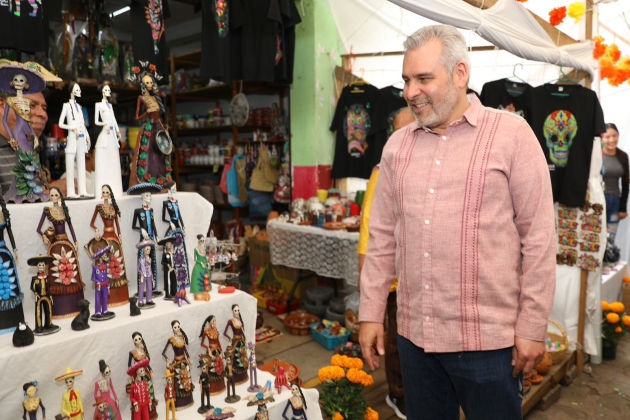 Más de mil 100 agentes vigilan la tradicional Noche de Muertos: Alfredo Ramirez Bedolla 