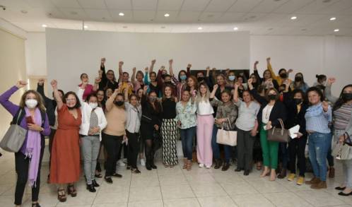  Comparte DIF Morelia herramientas para una maternidad positiva 