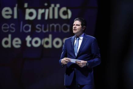 El Alcalde de Morelia Alfonso Martínez Alcázar entrega su 1er Informe logrando la Aprobación de su Cabildo 