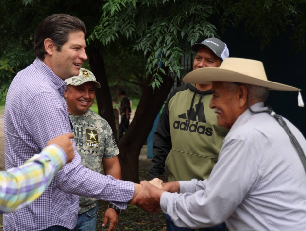 Trabajamos para que las Tenencias y comunidades de Morelia, brillen: Alfonso Martínez 