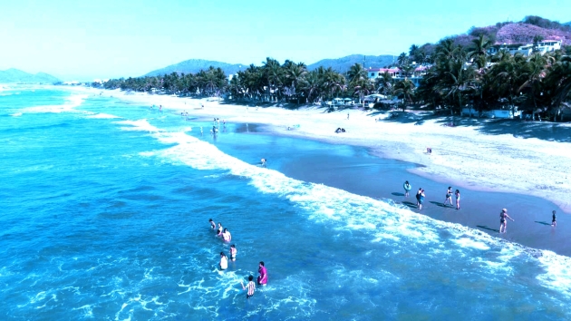 Cambia el rumbo y llega a las playas de Michoacán esta Semana Santa 