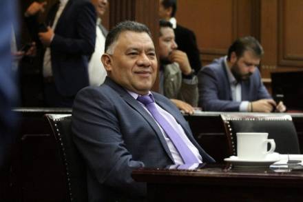 Firme, compromiso de AMLO con Michoacán: Fermín Bernabé