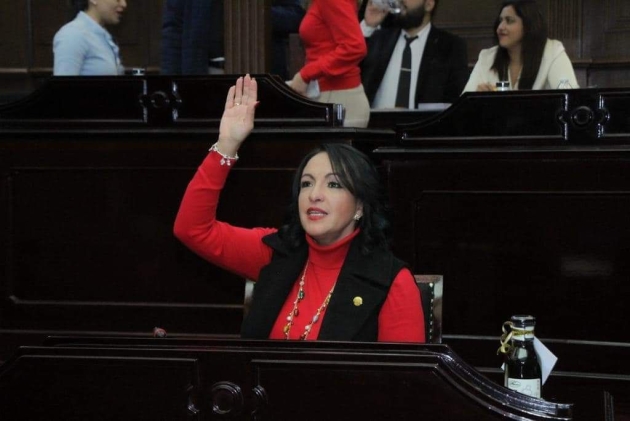 En el Congreso daremos certeza presupuestal para atención a niñas, niños y adolescentes: Lupita Díaz 