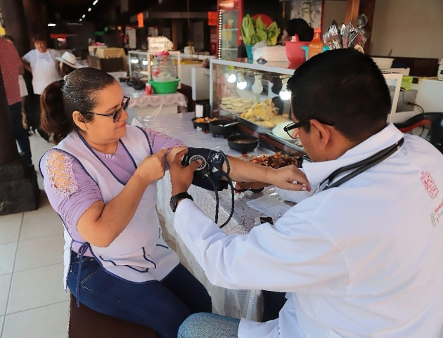 Servicios médicos gratuitos de Salud en tu Familia llegan a 95 municipios 