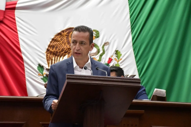 Plantea el Dip.  Antonio Salas creación de Centros especializados para el Cuidado Infantil 