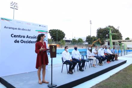 Realiza Ana Gabriela Guevara gira de trabajo en Colima