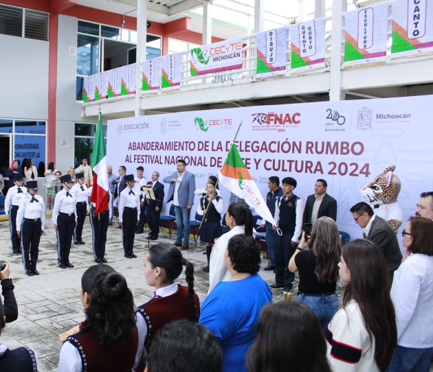 Abanderan a delegación estudiantil del Cecytem que participará en el Festival Nacional de Cultura 