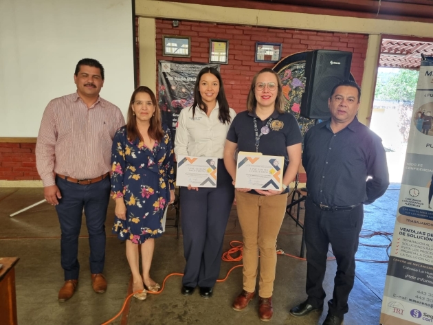 En Pátzcuaro, imparte Fiscalía General taller sobre manejo de emociones a estudiantes de secundaria  