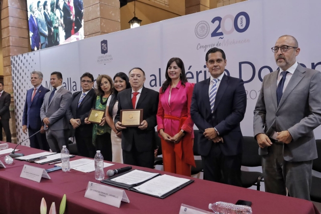 Maestros, pilar de la educación y transformación del país: Christian Jaramillo  