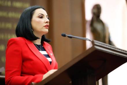 Busca Adriana Hernández que más Michoacanas accedan a Diagnósticos Oportunos de Cáncer de Mamaï»¿ 
