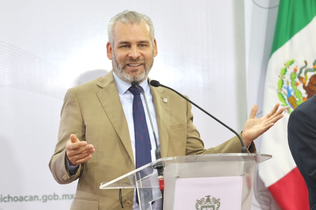 Servicios escolares homologados en institutos y subsistemas evitarán corrupción: Ramirez Bedolla  