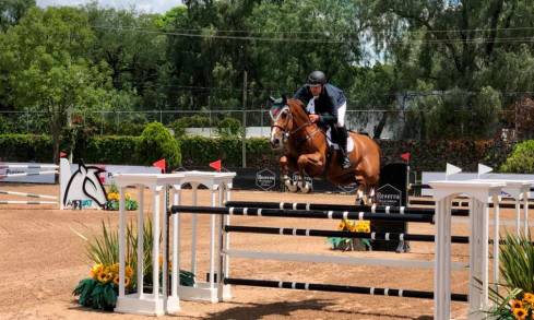 Brilla El Jinete Nicolás Pizarro en Copa BanBajío CSI2 En Salto con Obstáculos Cabalgando su Yegua de la suerte Pía