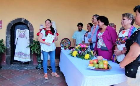 Reconocen creatividad de 30 artesanas y artesanos de Uruapan