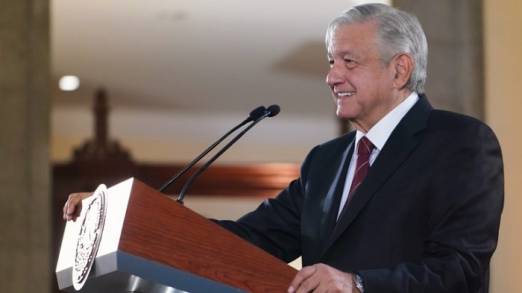 AMLO  anuncia acuerdo con la Policía Federal del País 
