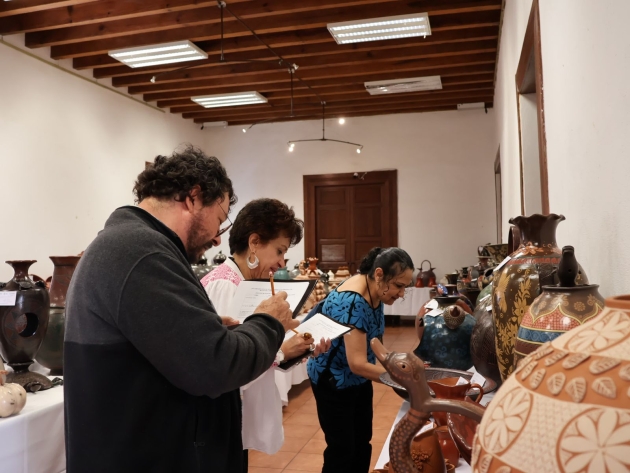Eligen artesanías ganadoras del LXIII Concurso Estatal de Domingo de Ramos   