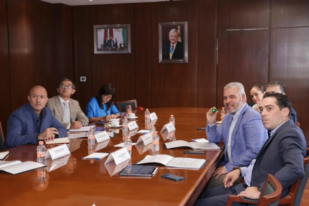 Revisan Ramirez Bedolla y próximo titular de la SICT, proyectos de infraestructura para Michoacán 