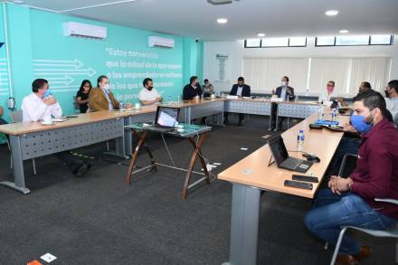Preparan gobierno e IP protocolos para reapertura de negocios  