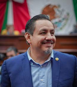 Remesas, ejemplo claro del compromiso de los migrantes con su tierra: Dip. Víctor Manríquez 