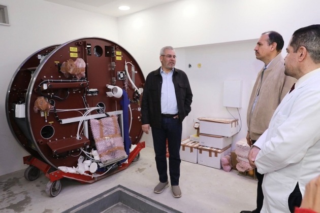 Por arrancar operaciones nuevo acelerador lineal y Pet Scan; supervisa Ramírez  Bedolla instalación 