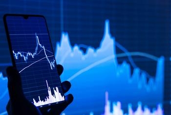 "La crisis en Oriente Medio dispara la inflación, frena el crecimiento y amenaza con destruir 38 millones de empleos": ONU