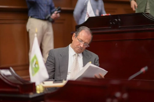 El Dio. David Martínez Gowman Propone agilizar juicios por arrendamiento en Michoacán mediante la vía Sumarísima