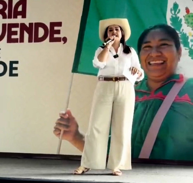 Gladyz Butanda suma a Huetamo a la Defensa de la Transformación 