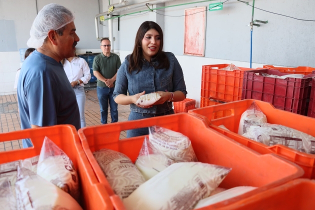 La Leche para el Bienestar llegará a los 127 Centros LIBRE de Michoacán 