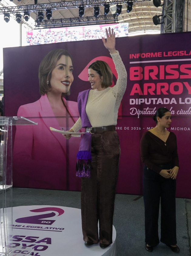 La Dip. Independiente del Congreso De Michoacán Brisa Arroyo Rinde su 2do Informe Legislativo 