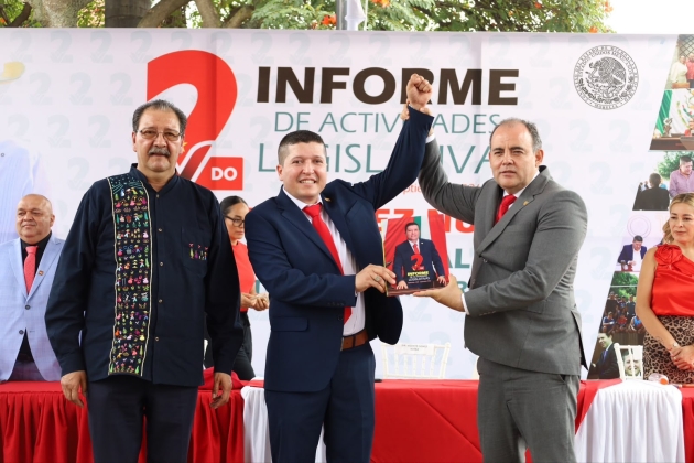 Aprueban labor legislativa de Vicente Gómez Núñez y lo posicionan para Reelección