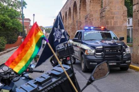 SSP brinda seguridad y asistencia vial durante marcha del Pride 2022 en Morelia Michoacán 