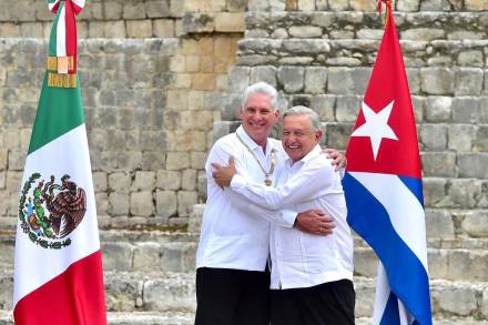 Concluye visita oficial del Presidente de la República de Cuba a México 